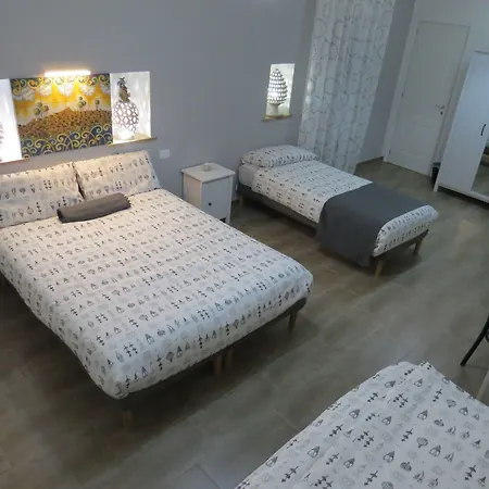 Maison Blanche Alojamento de Acomodação e Pequeno-almoço Caltagirone