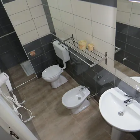 Maison Blanche Alojamento de Acomodação e Pequeno-almoço 3*