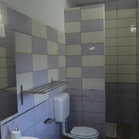 Maison Blanche Alojamento de Acomodação e Pequeno-almoço